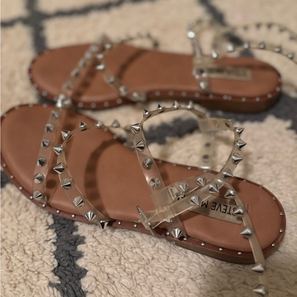 Steve Madden Tan Silver Sparkle Sandals